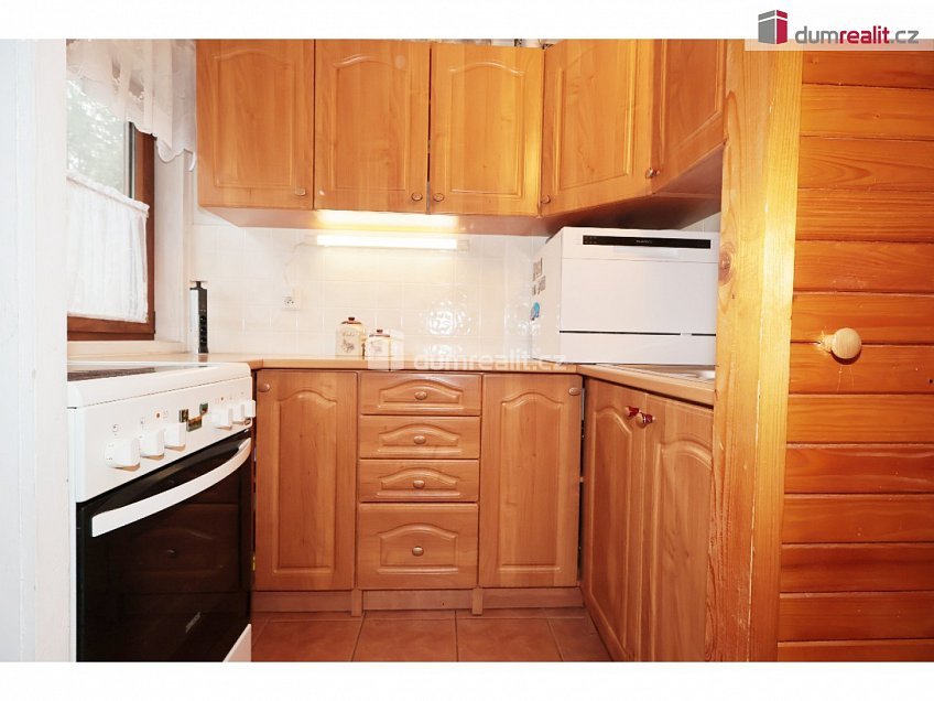 Prodej  chaty 60 m^2 Křečovice, Křečovice 