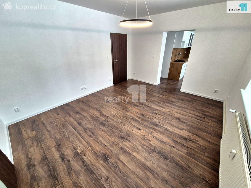 Pronájem bytu 2+1 67 m^2 U Nádraží, Aš 