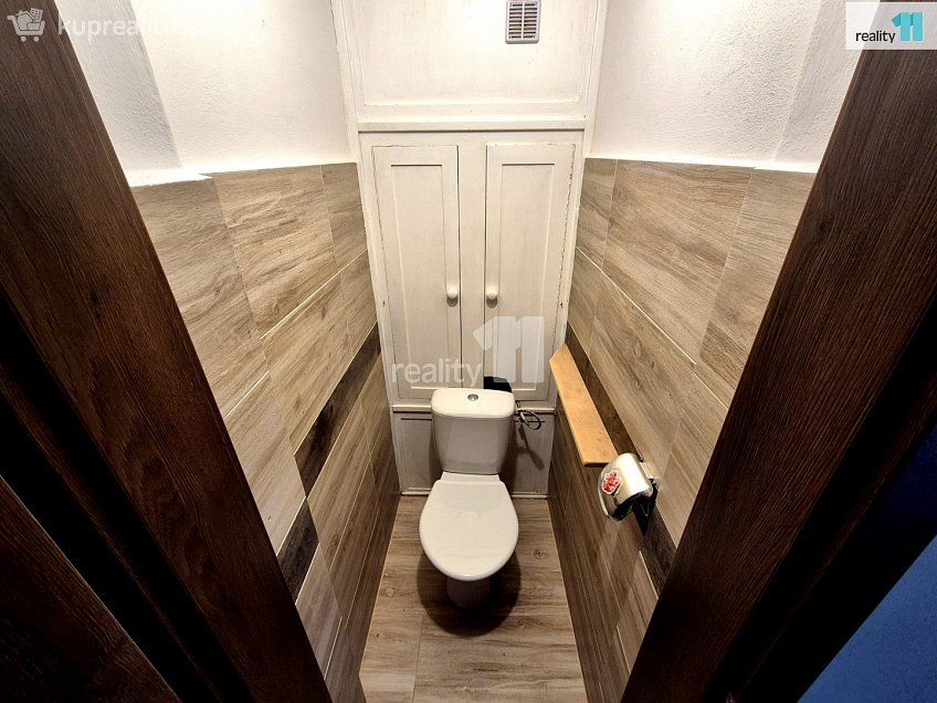 Pronájem bytu 2+1 67 m^2 U Nádraží, Aš 