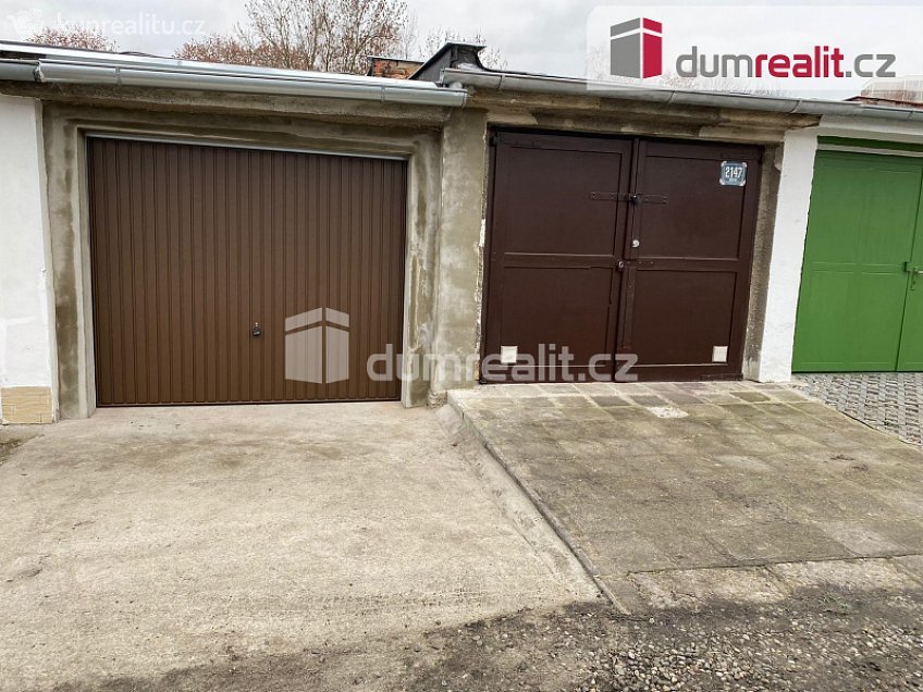 Pronájem  garáže 20 m^2 Dukelských hrdinů, Ústí nad Labem 