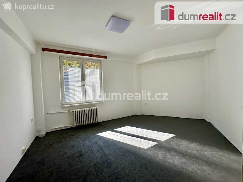 Pronájem bytu 1+kk 21 m^2 Moskevská, Ústí nad Labem 