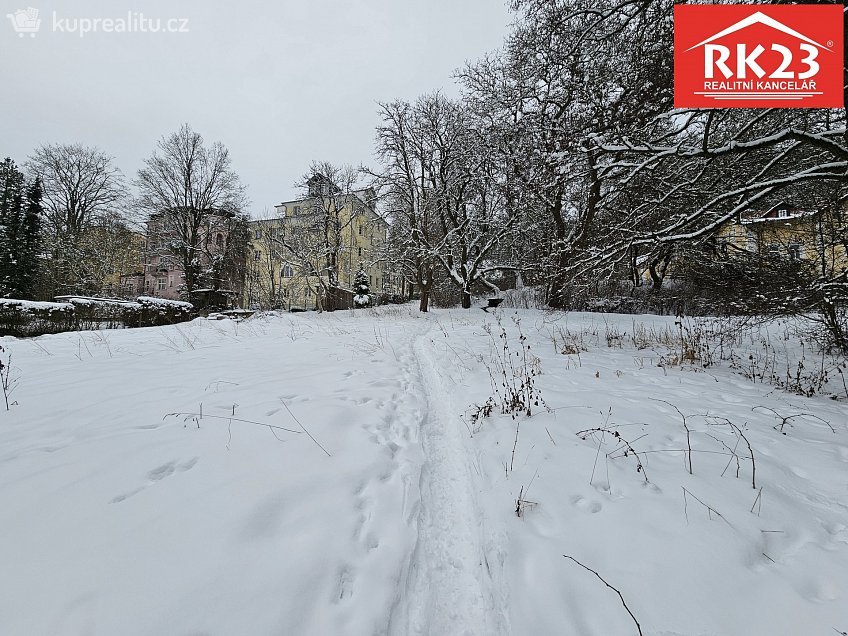 Prodej  stavebního pozemku 3377 m^2 Zeyerova, Mariánské Lázně 