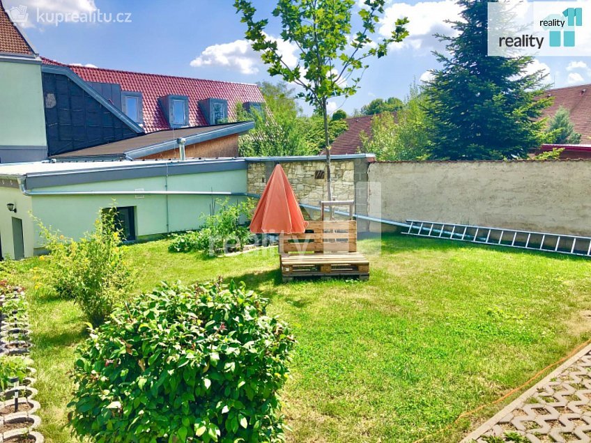 Pronájem bytu 3+kk 78 m^2 Drnovská, Praha 6 