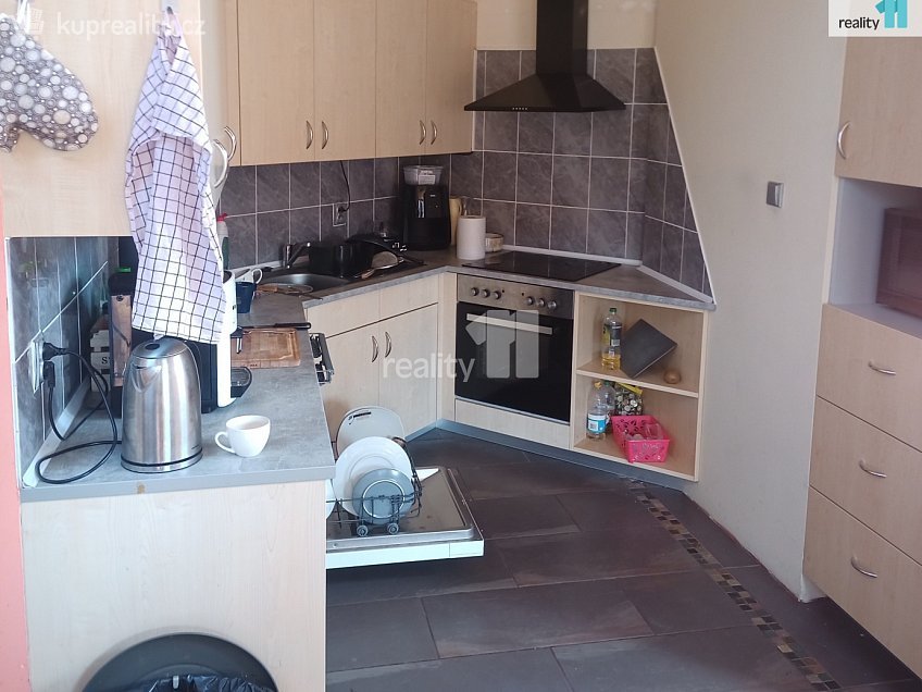 Pronájem bytu 4+kk 110 m^2 Hejnice, Hejnice 