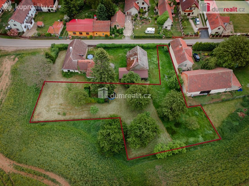 Prodej  zahrady 1647 m^2 Řepín, Řepín 