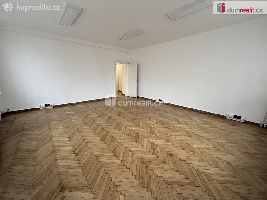 Pronájem  kanceláře 82 m^2 Vodičkova, Praha 1 