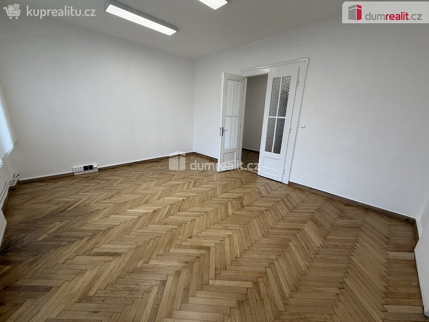 Pronájem  kanceláře 35 m^2 Vodičkova, Praha 1 