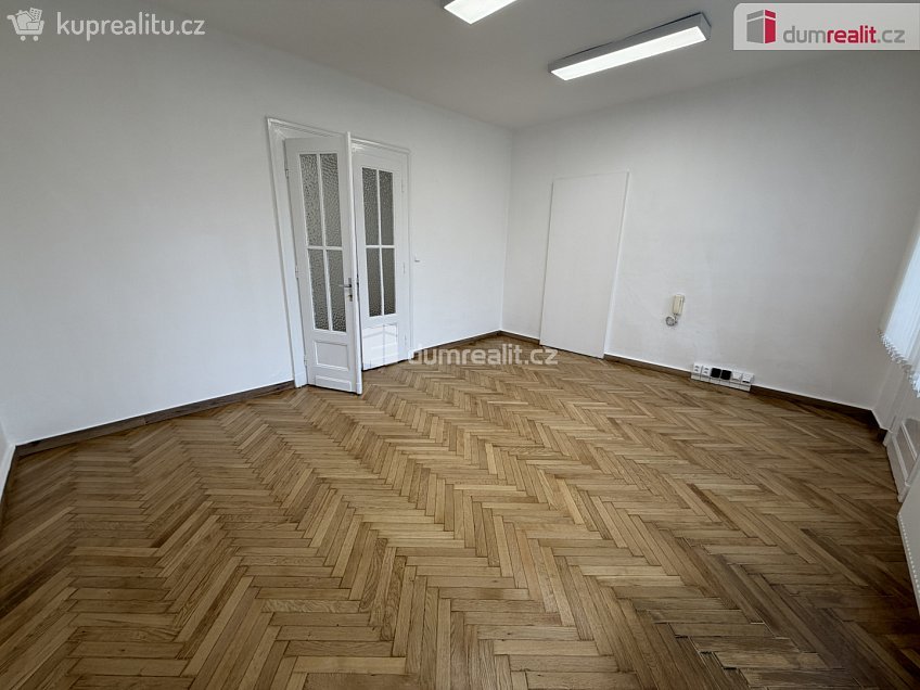 Pronájem  kanceláře 35 m^2 Vodičkova, Praha 1 