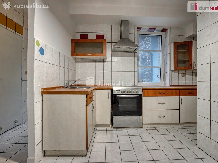 Pronájem bytu 3+kk 100 m^2 Janáčkova, Neratovice 