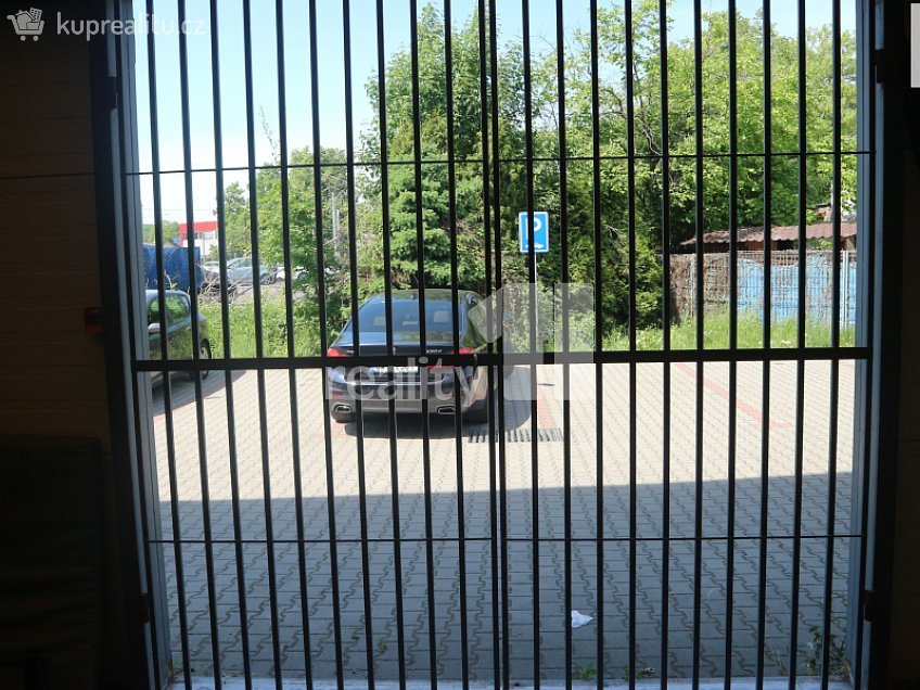 Prodej  skladu 1044 m^2 Jaroňkova, Ostrava 