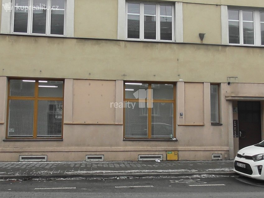 Pronájem  obchodních prostor 110 m^2 Přemyslovců, Ostrava 