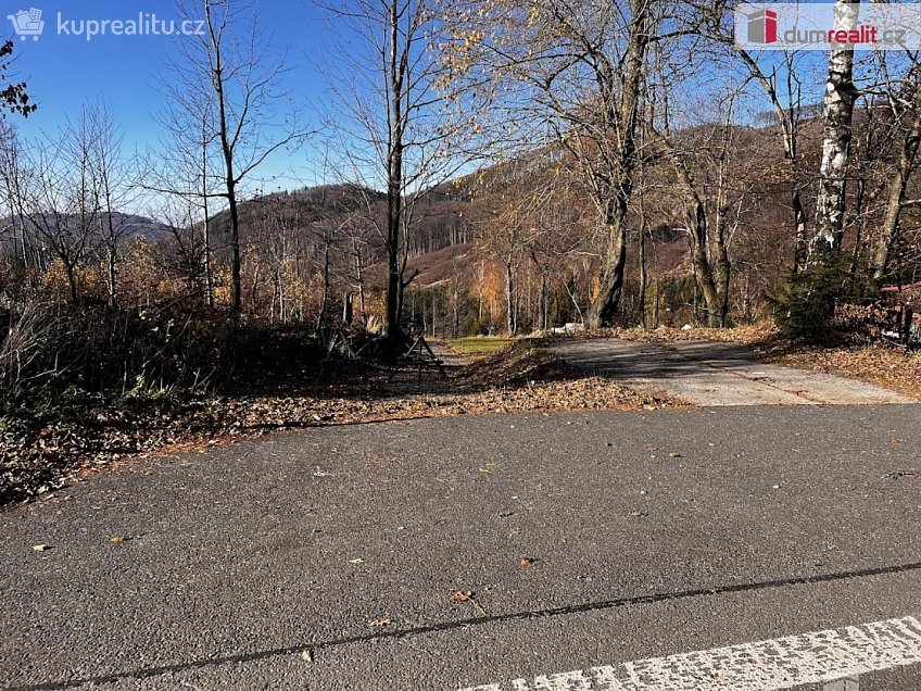 Prodej  stavebního pozemku 3129 m^2 Chvalčov, Chvalčov 