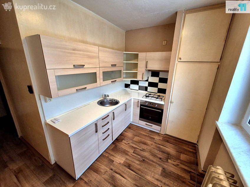 Prodej bytu 2+1 51 m^2 Sadová, Aš 