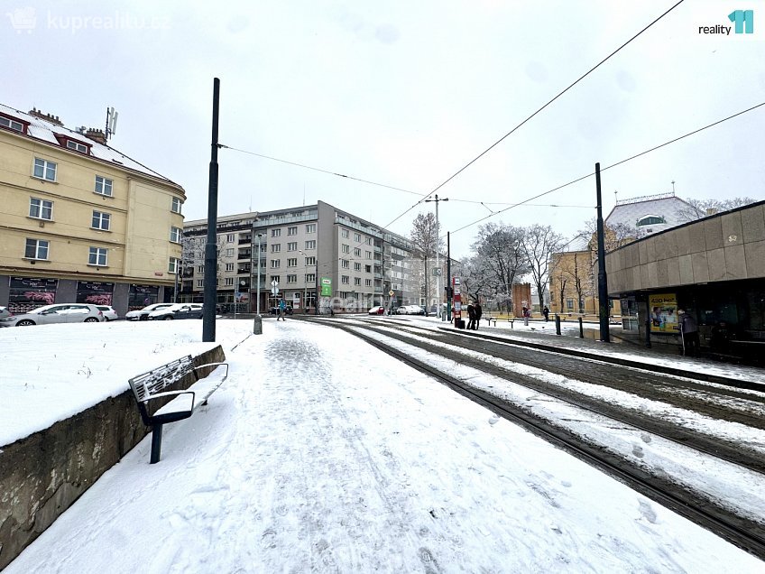 Pronájem bytu 3+kk 85 m^2 Starostrašnická, Praha 10 