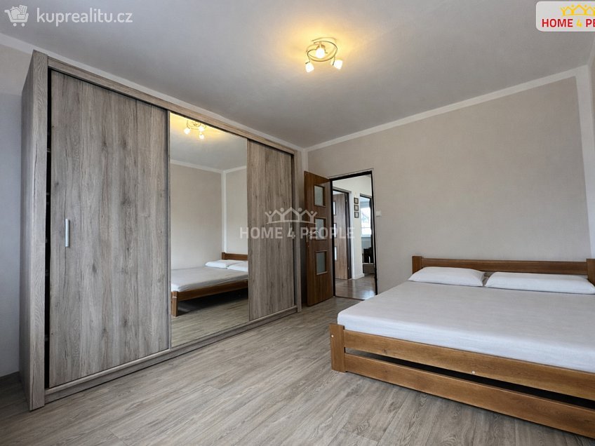 Pronájem bytu 3+1 70 m^2 Libušina, Mariánské Lázně 