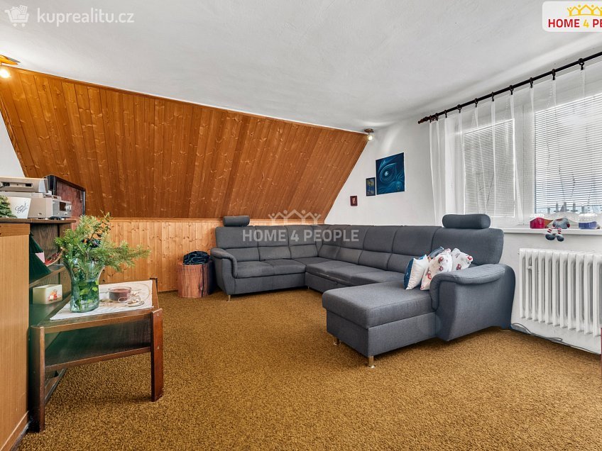 Prodej  rodinného domu 195 m^2 K Orionce, Praha 12 