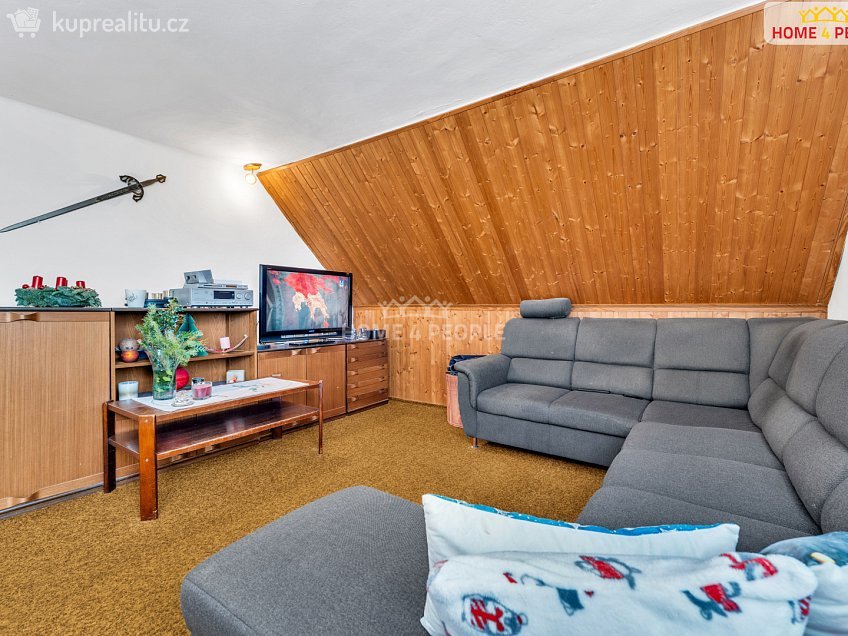 Prodej  rodinného domu 195 m^2 K Orionce, Praha 12 