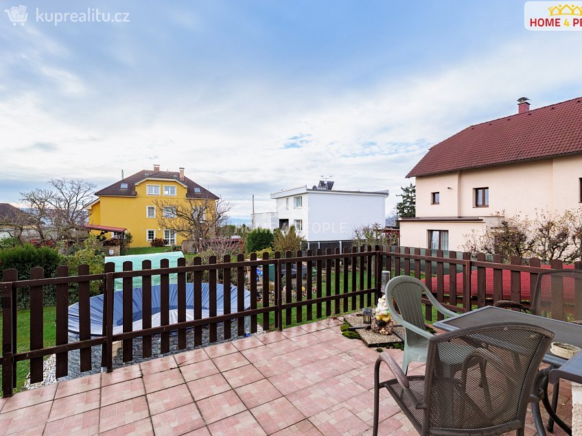 Prodej  rodinného domu 195 m^2 K Orionce, Praha 12 