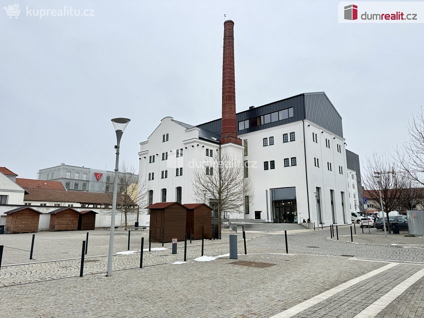 Prodej bytu 1+kk 40 m^2 Nádražní, Kralupy nad Vltavou 