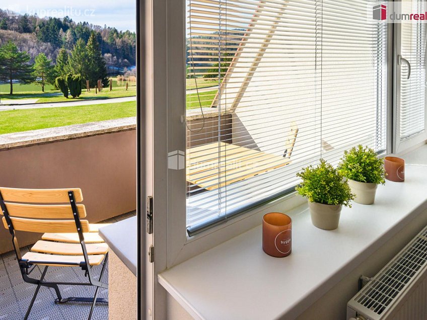 Prodej bytu 2+kk 46 m^2 Všemina, Všemina 