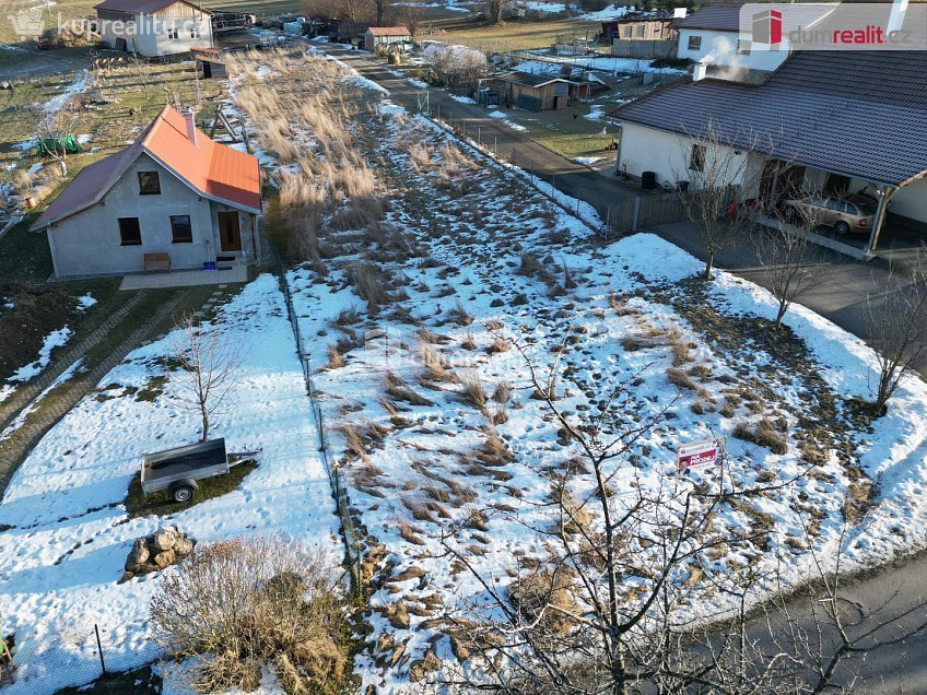 Prodej  stavebního pozemku 1371 m^2 Věžovatá Pláně, Věžovatá Pláně 
