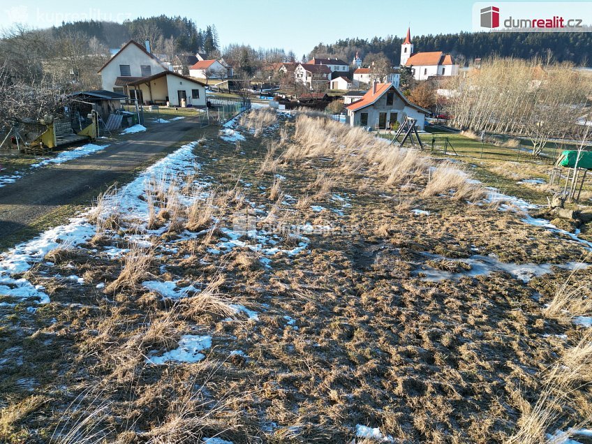 Prodej  stavebního pozemku 1371 m^2 Věžovatá Pláně, Věžovatá Pláně 