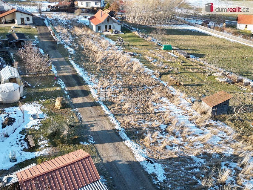 Prodej  stavebního pozemku 1371 m^2 Věžovatá Pláně, Věžovatá Pláně 