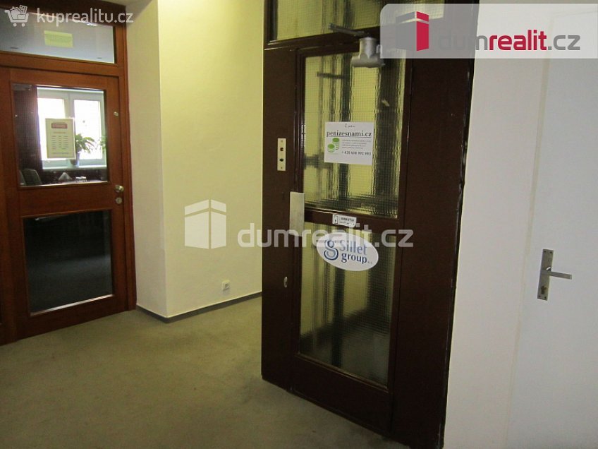 Pronájem  kanceláře 18 m^2 Hrnčířská, Opava 