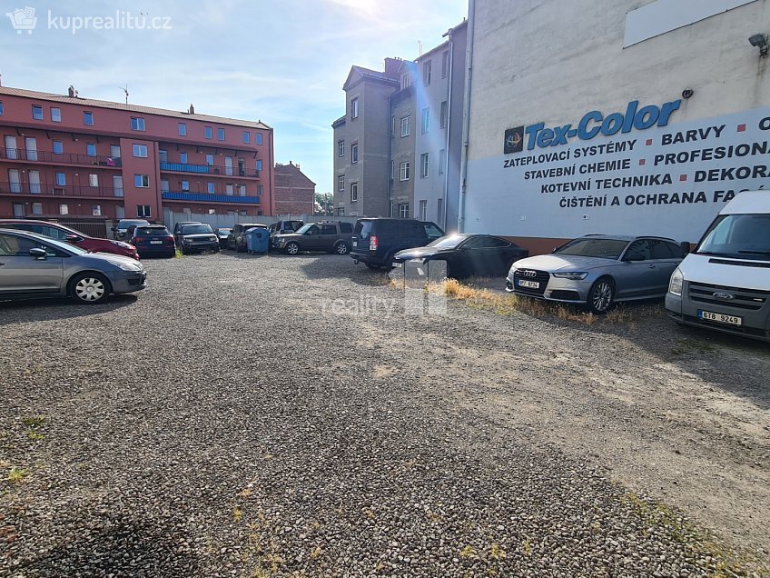 Prodej  komerční reality 1620 m^2 Rovná, Ostrava 