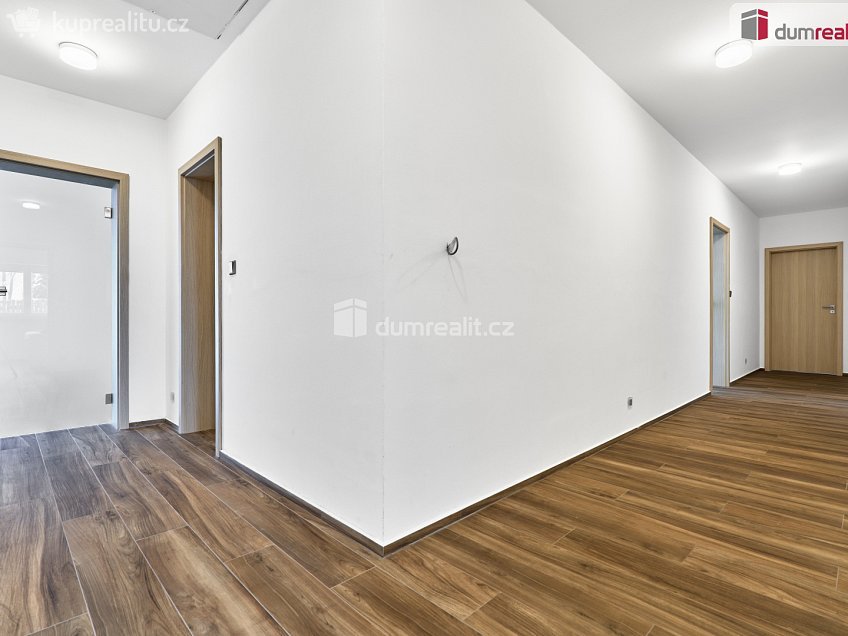 Prodej  rodinného domu 189 m^2 Andělská Hora, Andělská Hora 