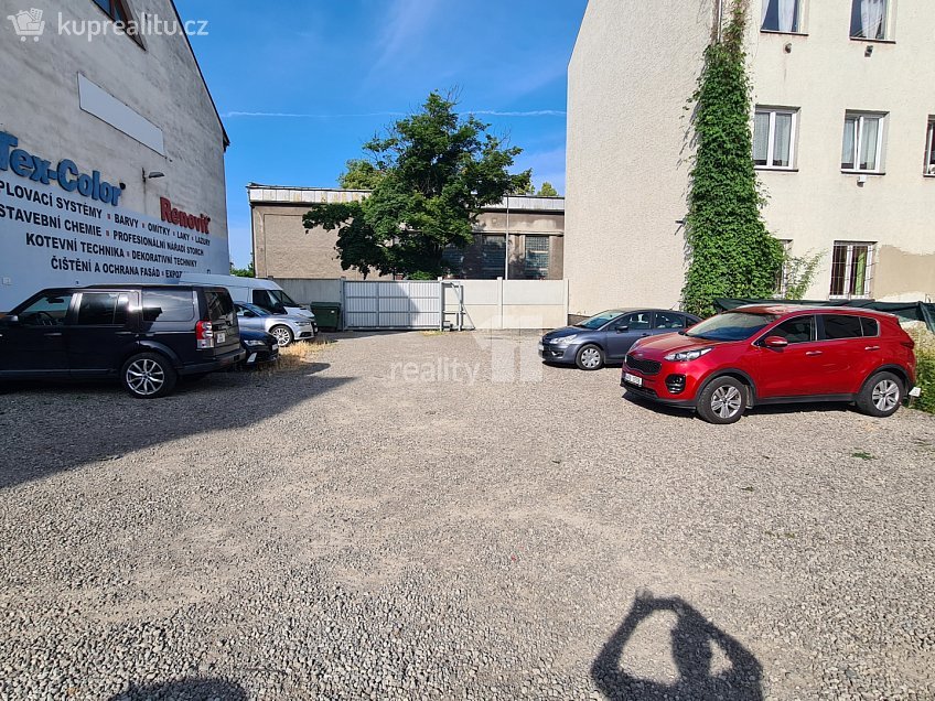 Prodej  činžovního domu 1620 m^2 Rovná, Ostrava 