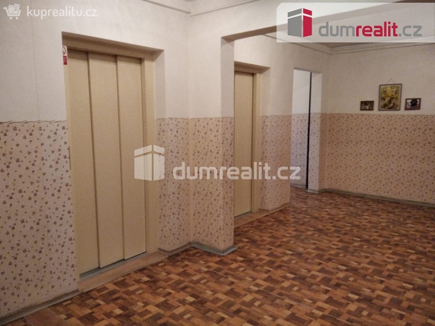 Pronájem bytu 1+kk 29 m^2 Studentská, Karviná 