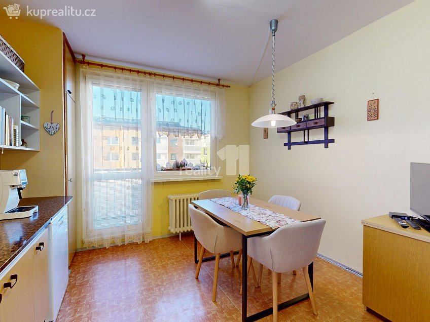 Prodej bytu 3+1 70 m^2 Na Spravedlnosti, Havlíčkův Brod 