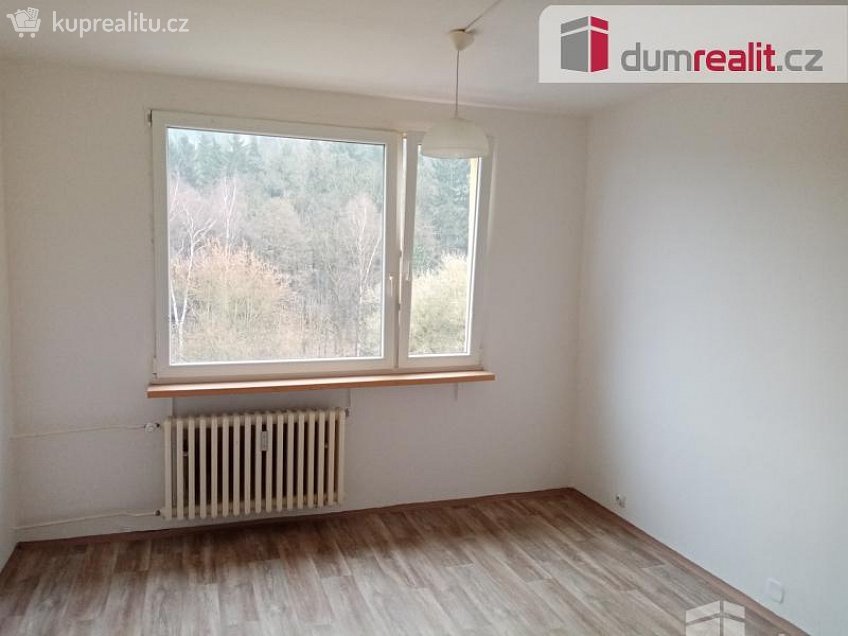 Pronájem bytu 1+1 34 m^2 Gagarinova, Děčín 