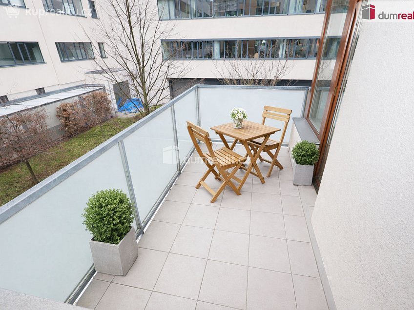 Pronájem bytu 3+kk 78 m^2 Hanusova, Praha 4 