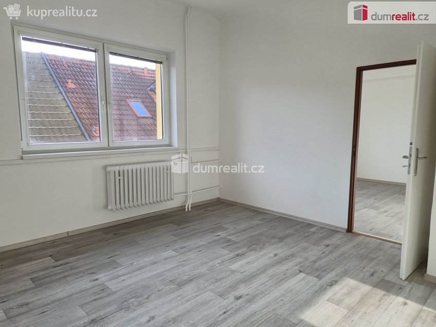 Pronájem  komerční reality 31 m^2 Na Zlaté stoce, České Budějovice 