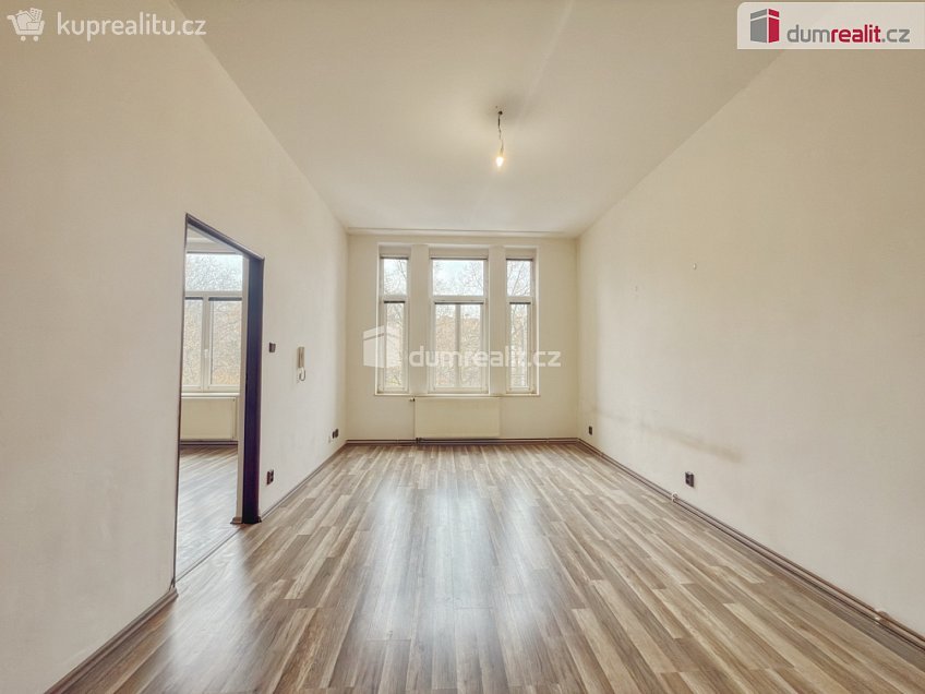 Pronájem bytu 2+1 65 m^2 Palachova, Ústí nad Labem 