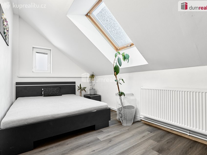 Prodej bytu 3+1 87 m^2 Holečkova, Karlovy Vary 