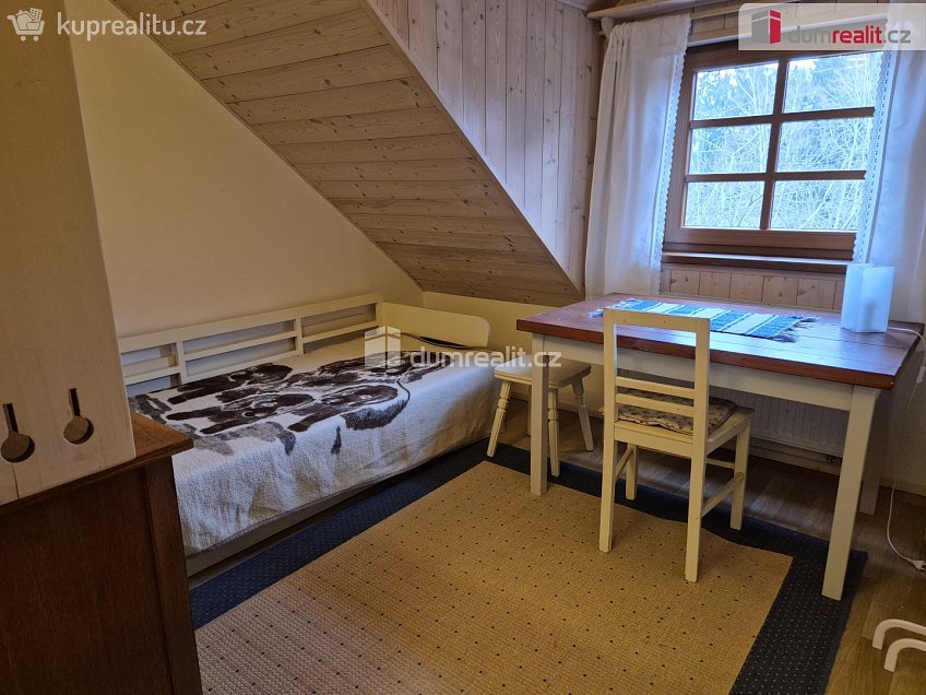 Pronájem bytu 2+1 60 m^2 Kamenný Újezd, Kamenný Újezd 