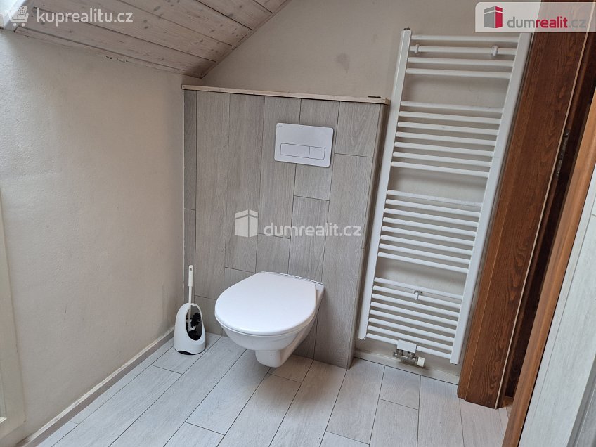 Pronájem bytu 2+1 60 m^2 Kamenný Újezd, Kamenný Újezd 