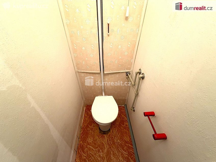 Prodej bytu 2+1 52 m^2 Bukovany, Bukovany 