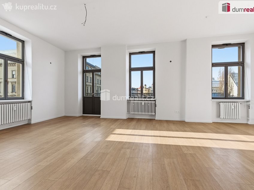 Prodej bytu 4+kk 112 m^2 Koliště, Brno 