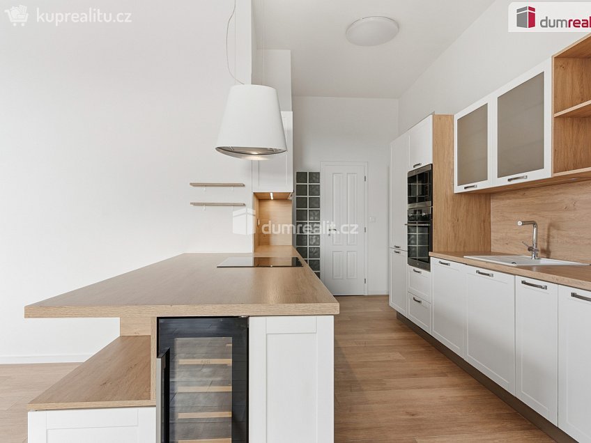 Prodej bytu 4+kk 112 m^2 Koliště, Brno 