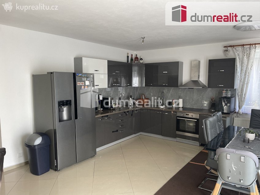 Prodej  rodinného domu 140 m^2 Hradešín, Hradešín 