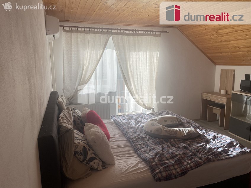 Prodej  rodinného domu 140 m^2 Hradešín, Hradešín 