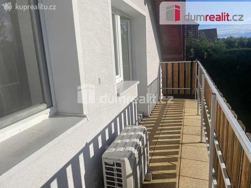 Prodej  rodinného domu 140 m^2 Hradešín, Hradešín 