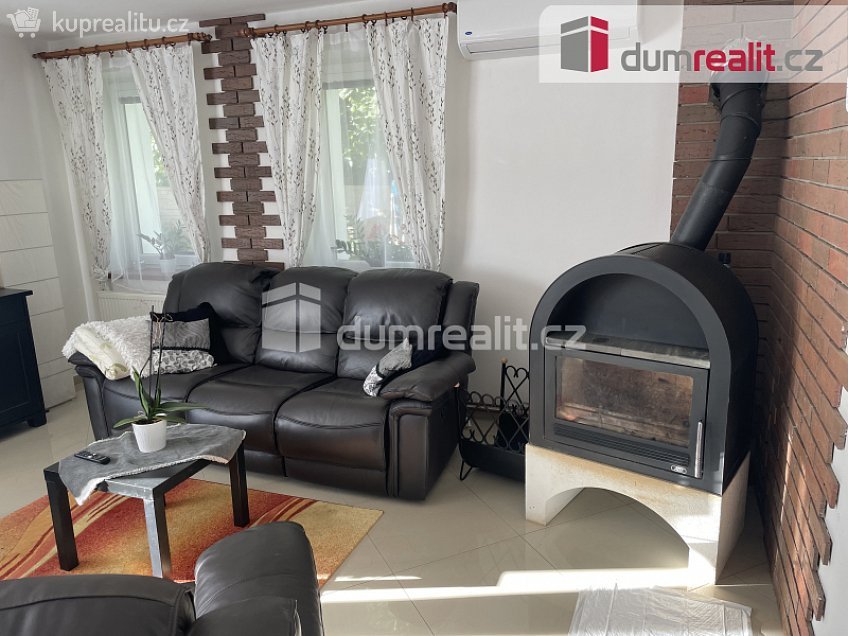 Prodej  rodinného domu 140 m^2 Hradešín, Hradešín 