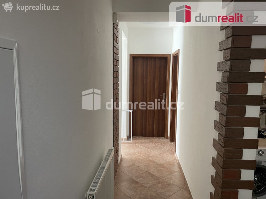 Prodej  rodinného domu 140 m^2 Hradešín, Hradešín 