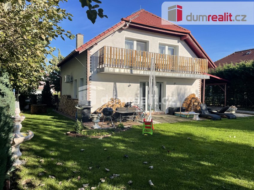 Prodej  rodinného domu 140 m^2 Hradešín, Hradešín 