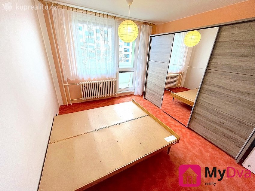 Pronájem bytu 2+1 58 m^2 Pražská, Znojmo 